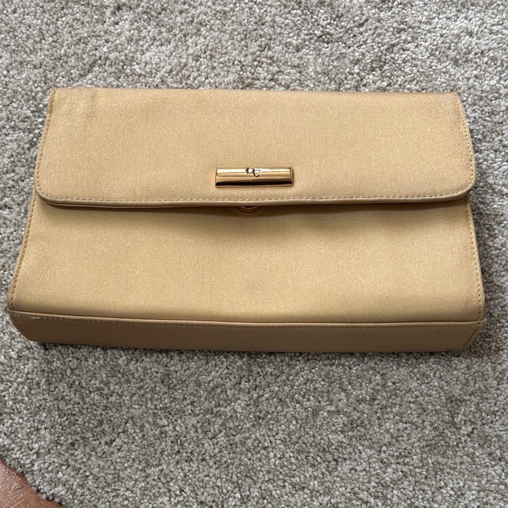 Elegant Gold Clutch Bag